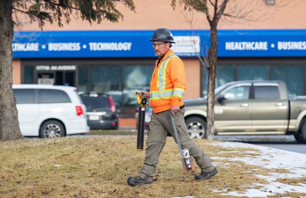 Why IVIS Construction Inc. is Edmonton's Top Choice for Utility Locating Services